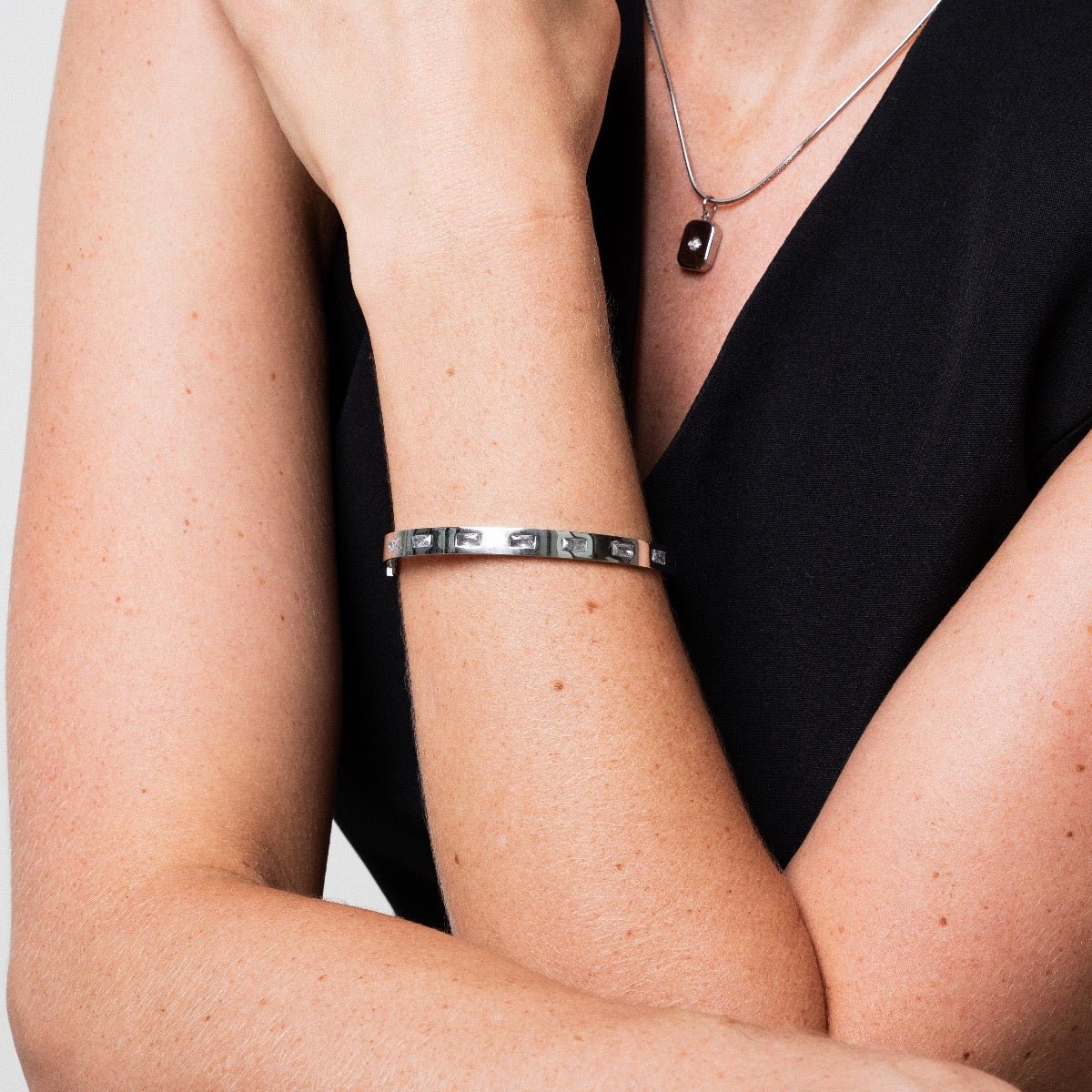 Brazalete Tallado - Plata