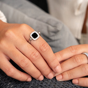 Anillo Square Charm Giratório - Plata