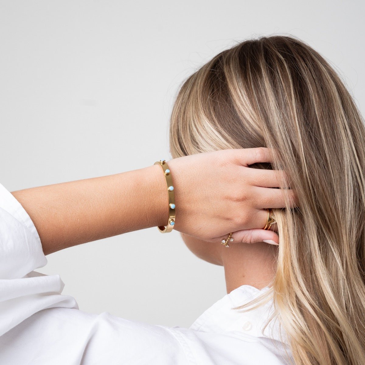 Brazalete Aqua Stone Bañado en Oro 18K