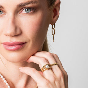 Anillo Catalina Pérola Solitário Bañado en Oro 18k