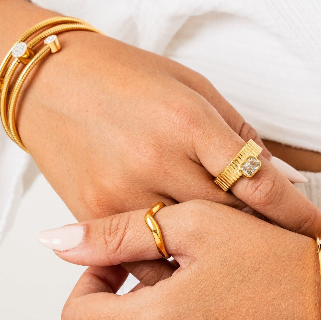 Anillo Capri Cristal Bañado en Oro 18k