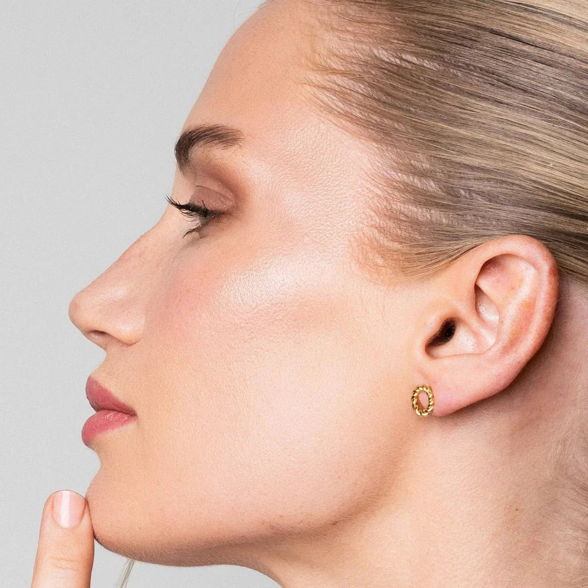 Aro Twist Bañado en Oro 18k