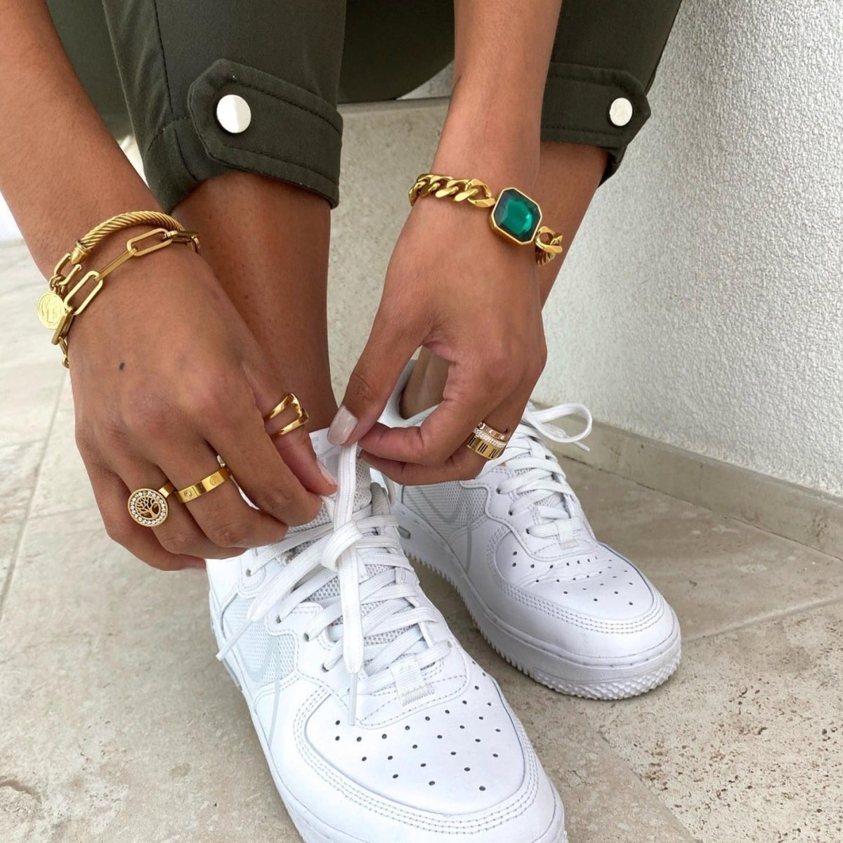 Pulsera Rich Piedra Verde Esmeralda Banho Oro 18k