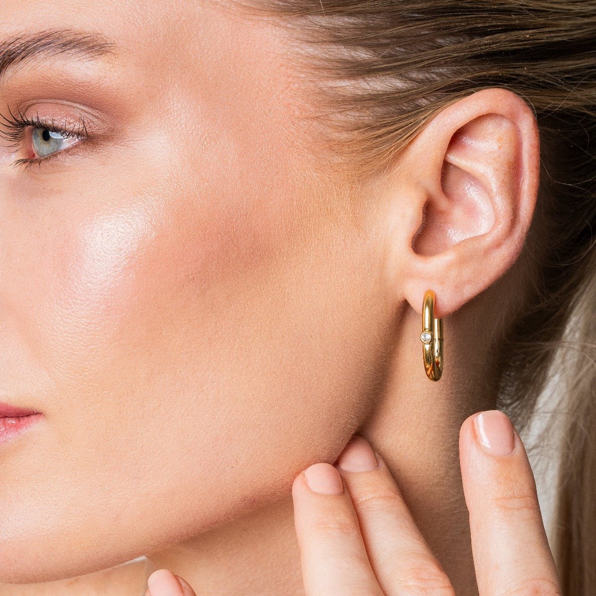 Aros de Argola Shine Bañado en Oro 18k