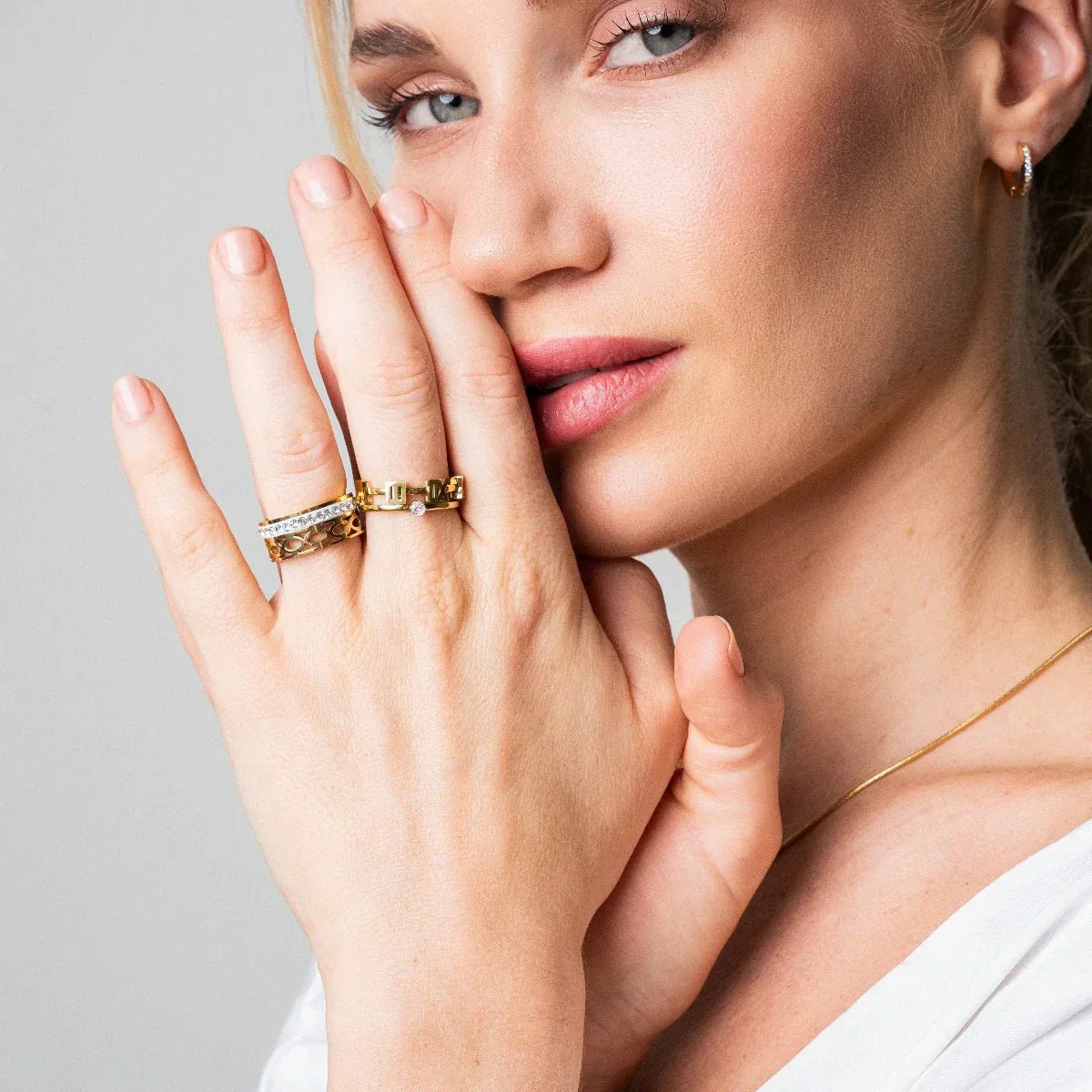 Anillo Mosaico Bañado en Oro 18k