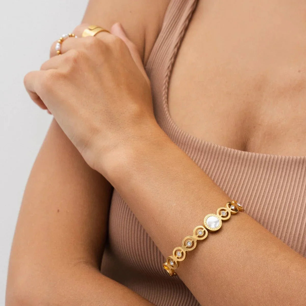 Brazalete Olivia Piedra Zirconia Bañado en Oro 18k