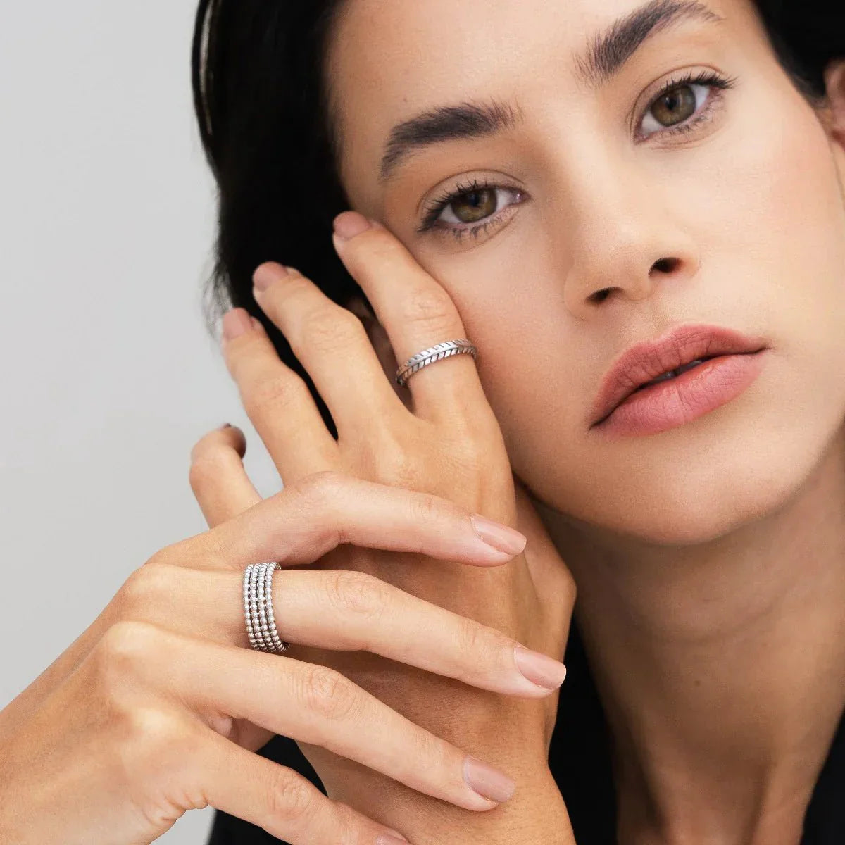 Anillo Esferas Icônica - Plata