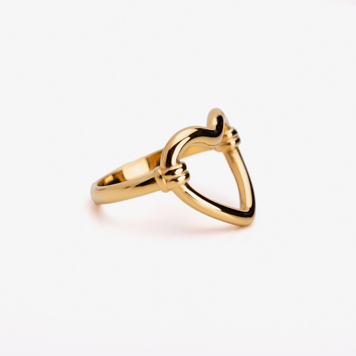 Anillo  Corazón Vazado Bañado en Oro 18k