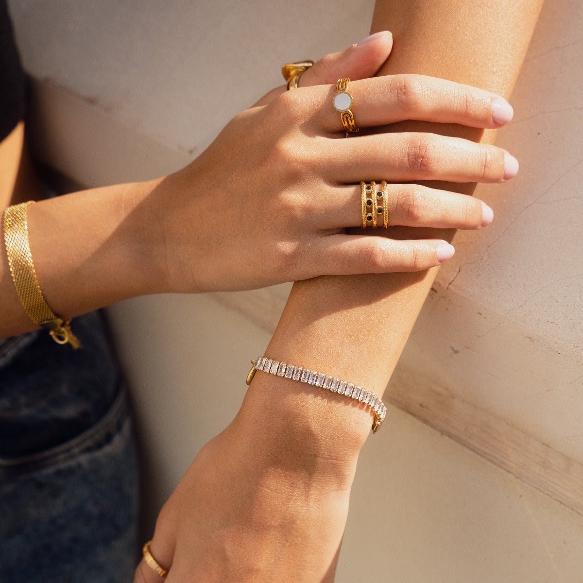 Pulsera Lock Riviera Baguete Bañado en Oro 18K