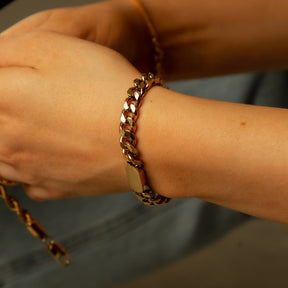 Pulsera de Cadena Colgante Retangular Bañada en Oro 18k