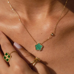 Collar Trevo Alhambra Inspiração Bañado en Oro 18K