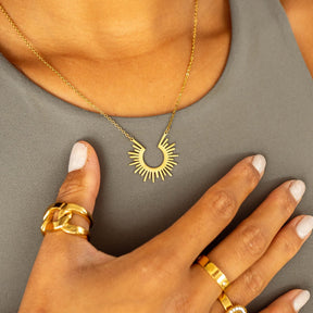 Collar Spike Colgante Bañado en Oro 18K