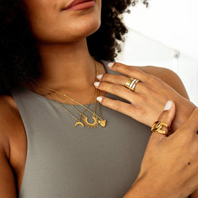 Collar Spike Colgante Bañado en Oro 18K