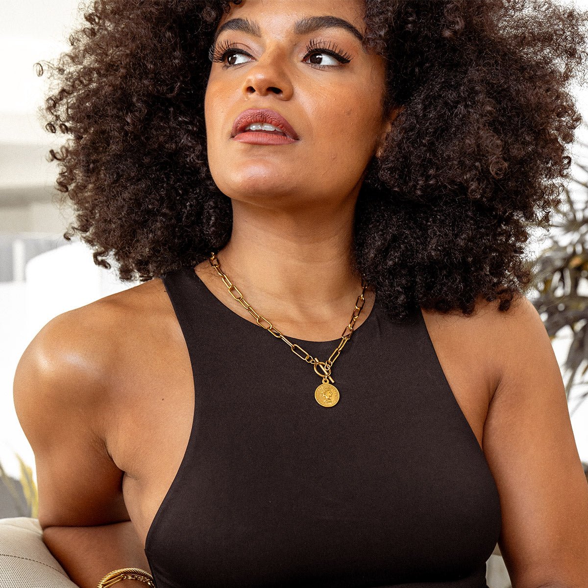 Collar New York Cents Bañado en Oro 18K