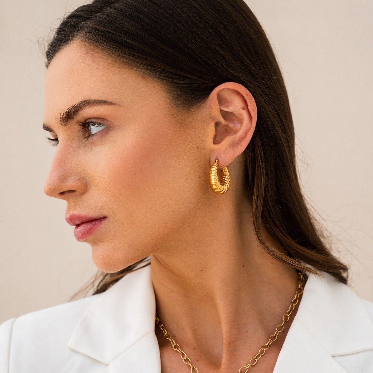 Aro de Argola Croissant Bañado en Oro 18K