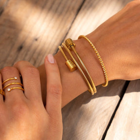 Brazalete Twist Bañado en Oro 18K
