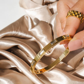 Brazalete Cristais Navete Bañado en Oro 18K