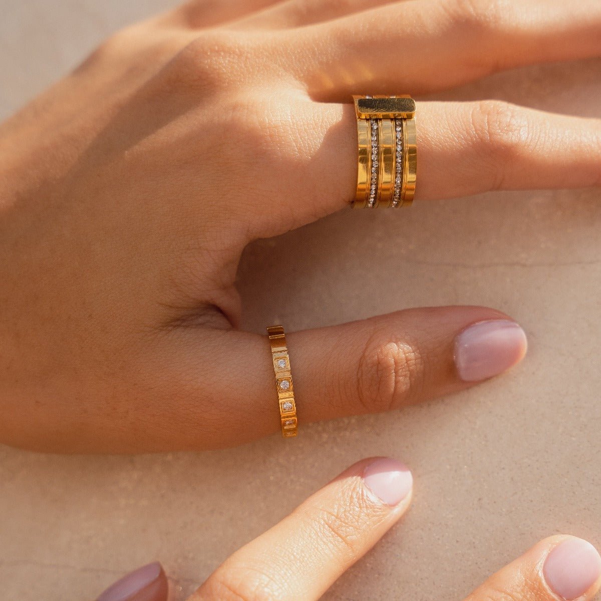 Anillo Caviar Stack Bañado en Oro 18K